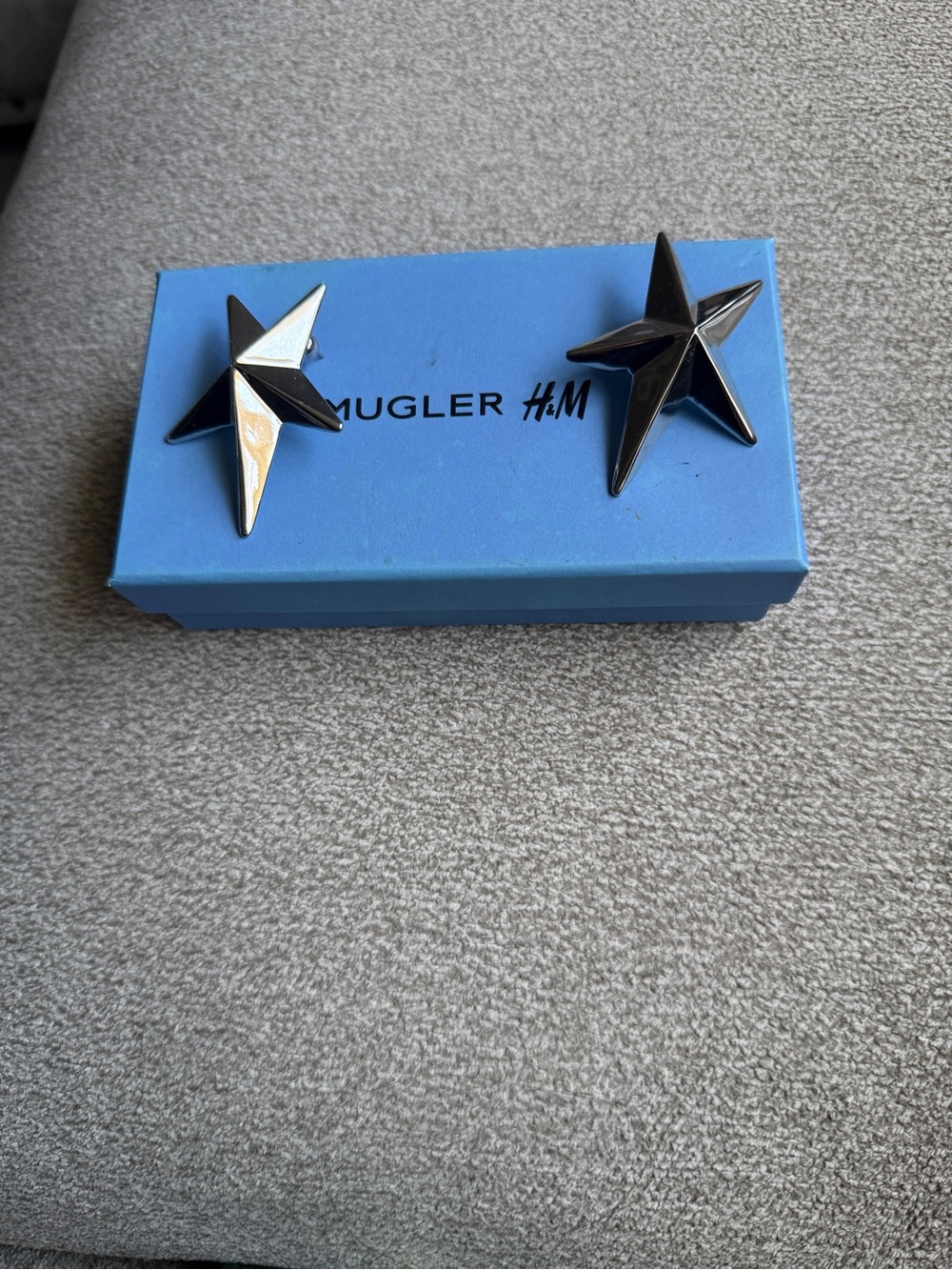 Mugler Metallic Black & Silver Star Pin Duo